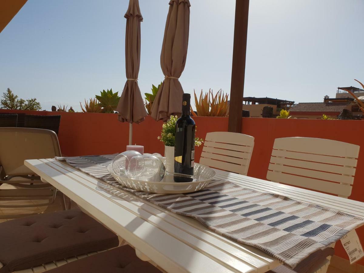 Terrazas Del Duque 2, Terrace, Sea View, Only 300 M To Beach, Heated Pool, Air Conditioning, Wifi Internet, Dishwasher, Washing Machine Appartement *