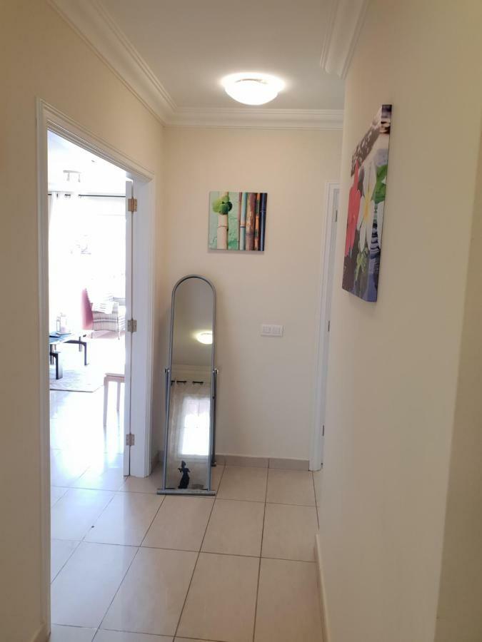 Appartement Terrazas Del Duque 2, Terrace, Sea View, Only 300 M To Beach, Heated Pool, Air Conditioning, Wifi Internet, Dishwasher, Washing Machine