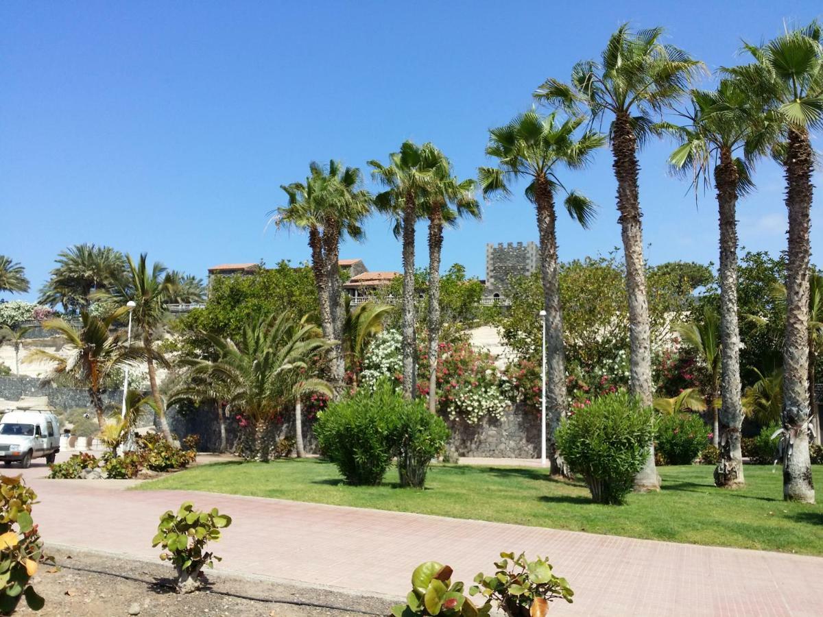 Terrazas Del Duque 2, Terrace, Sea View, Only 300 M To Beach, Heated Pool, Air Conditioning, Wifi Internet, Dishwasher, Washing Machine *